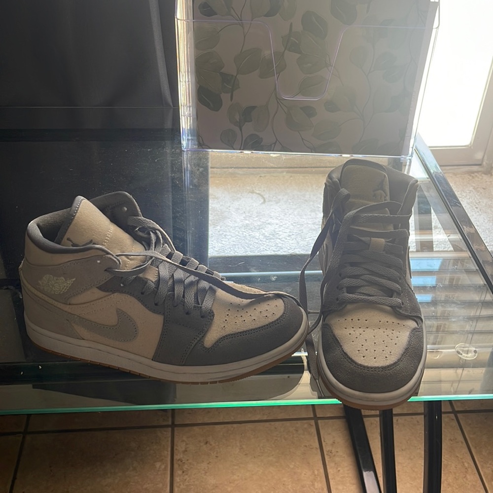 Nike shoes